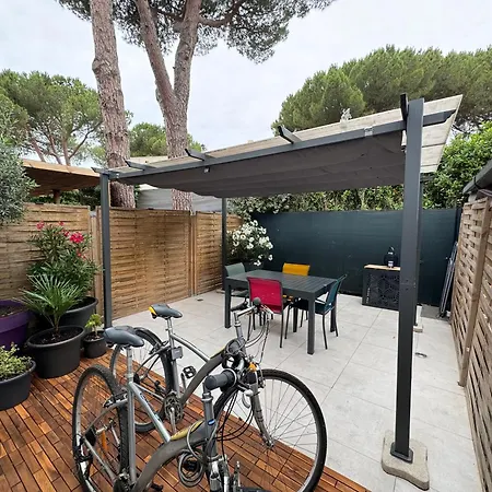 Apartamento Le Cap D'agde, Tres Proche Village Naturiste, 2 Mn A Pied, Un Coin De Detente Dans La Pinede *